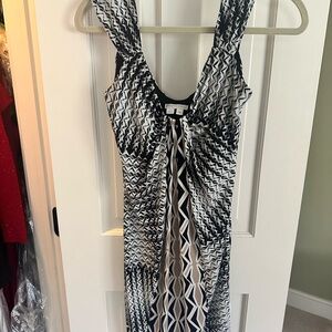 London Times Black and White Backless Dress